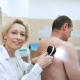 Dermatologové FNUSA se zapojili do Evropského dnu melanomu. Vyšetřili více než 60 zájemců